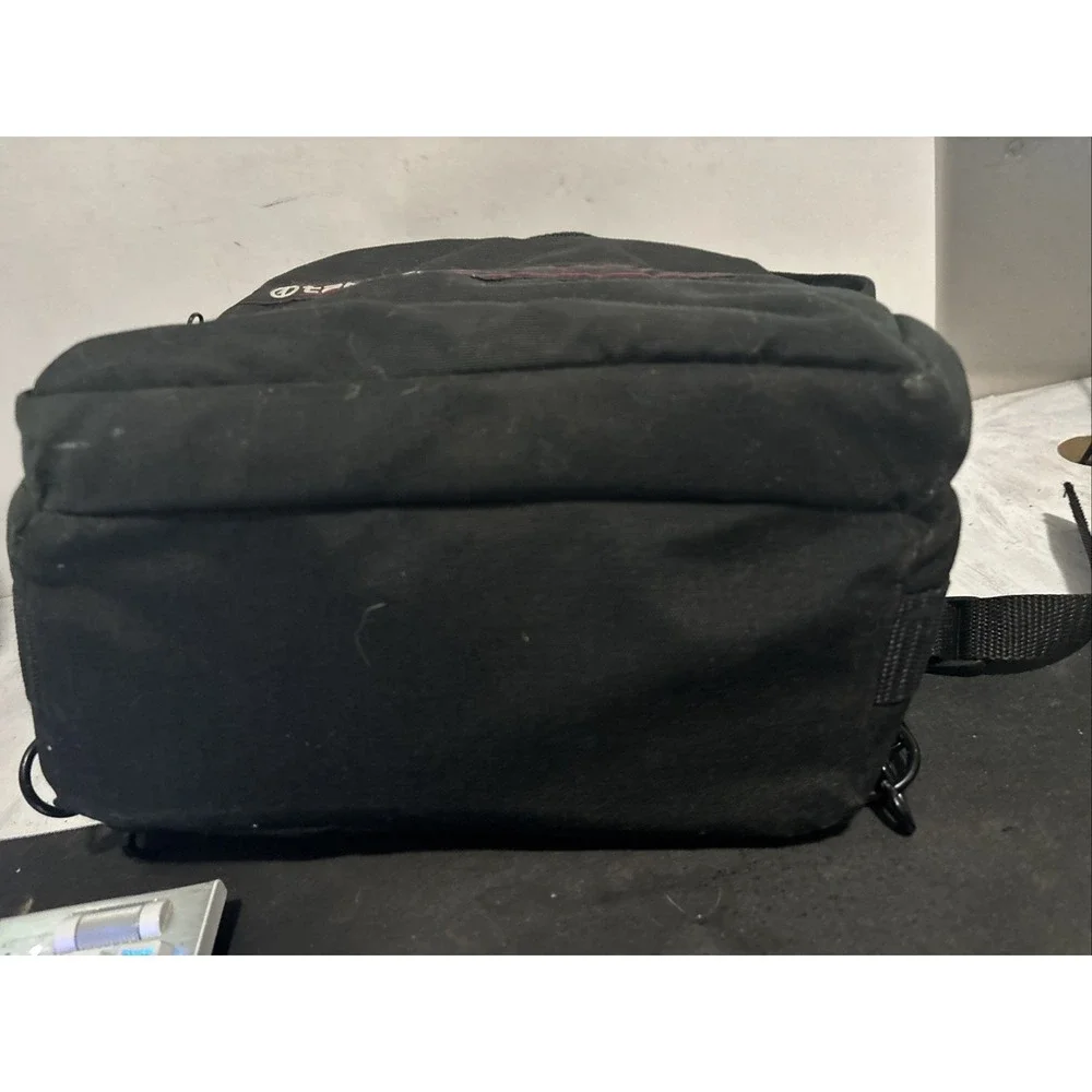 Vintage Tamrac Camera Backpack Bag Black Canvas Padded USA Made 976